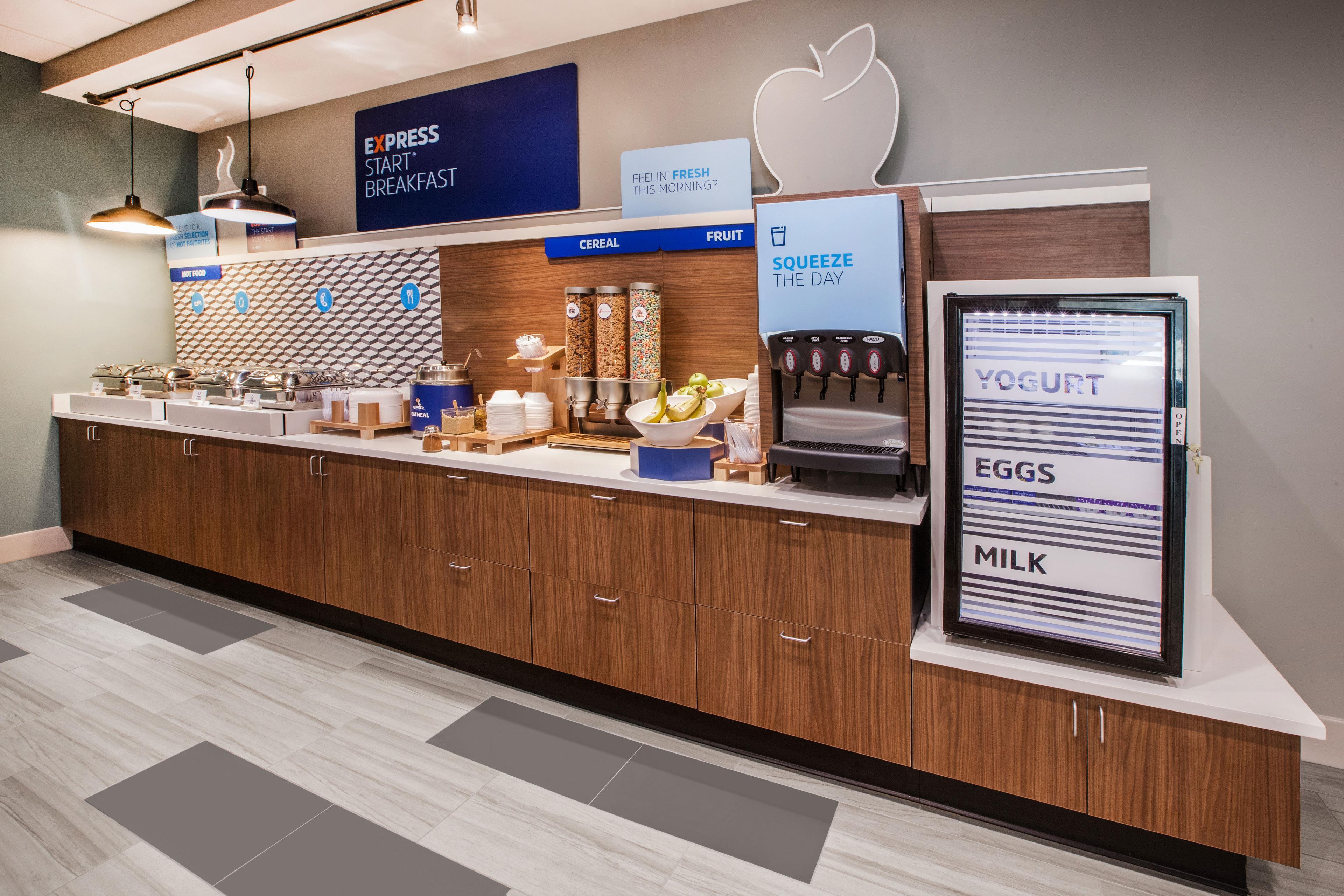 Holiday Inn Express & Suites - Forest Hill - Ft. Worth Se Dış mekan fotoğraf